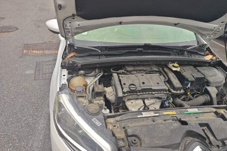 Used Citroen C4 Sega 2018 1.6L Automatic Luxury Model Engine Bay Right