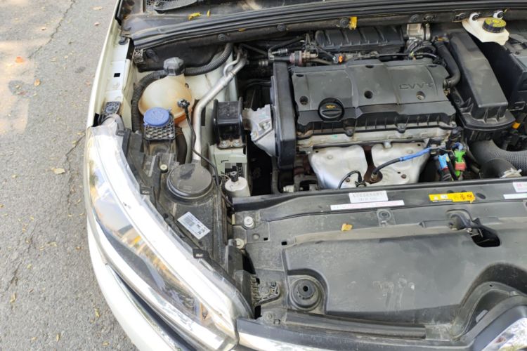 Used Citroen C4 Sega 2018 1.6L Manual Luxury Model Engine Bay Right