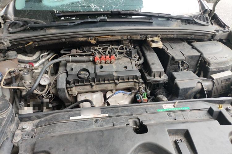 Used Citroen C4 Sega 2018 1.6L Manual Comfort Model Engine Bay