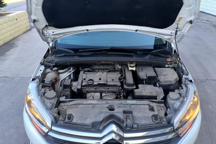 Used Citroen C4 Sega 2018 1.6L Automatic Comfort Model Engine Bay