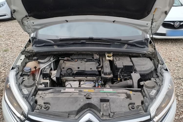Used Citroen C4 Sega 2018 1.6L Automatic Luxury Model Engine Bay