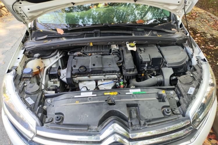 Used Citroen C4 Sega 2018 1.6L Manual Luxury Model Engine Bay