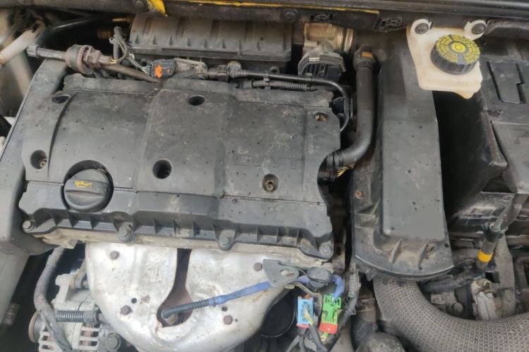 Used Citroen C4 Sega 2018 1.6L Automatic Luxury Model Engine Bay