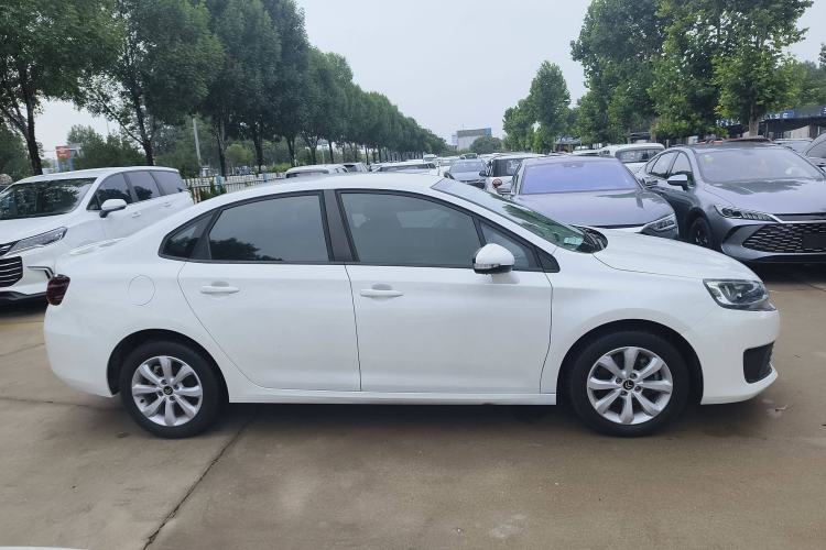 Used Citroen C4 Sega 2018 1.6L Manual Comfort Model Exterior 2