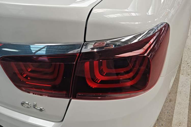 Used Citroen C4 Sega 2018 1.6L Automatic Luxury Model Exterior 3