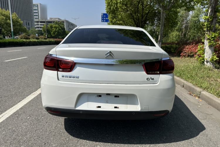 Used Citroen C4 Sega 2018 1.6L Automatic Luxury Model Exterior 3