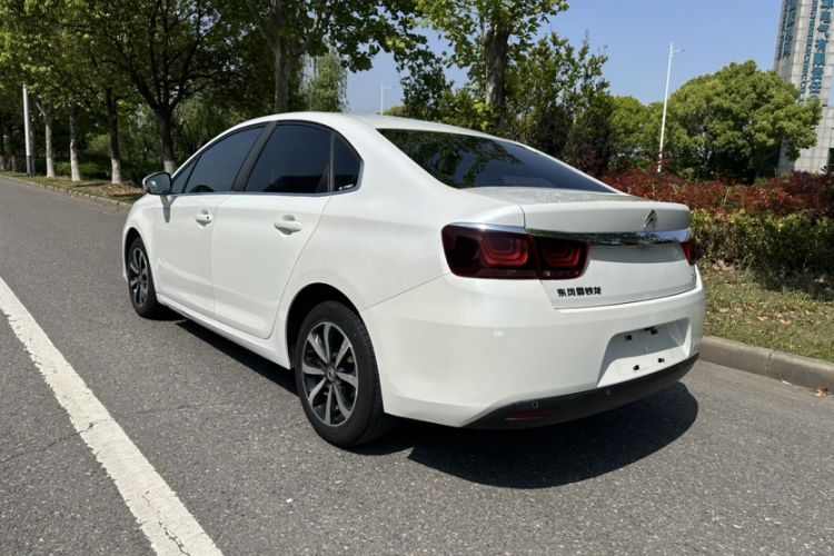 Used Citroen C4 Sega 2018 1.6L Automatic Luxury Model Exterior 4