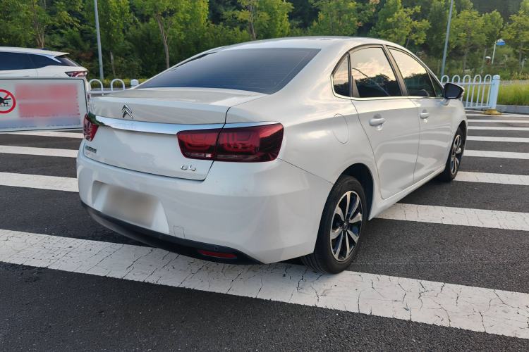 Used Citroen C4 Sega 2018 1.6L Automatic Luxury Model Exterior 5