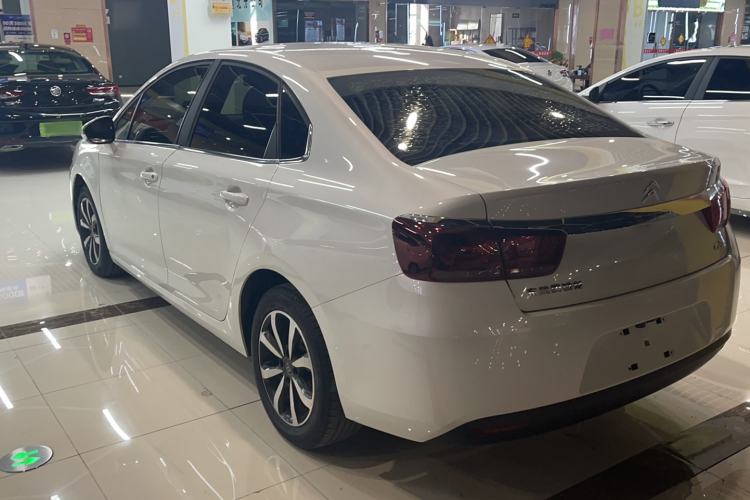Used Citroen C4 Sega 2018 1.6L Automatic Luxury Model Exterior 5
