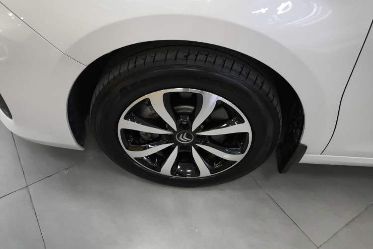 Used Citroen C4 Sega 2018 1.6L Automatic Luxury Model Exterior 7