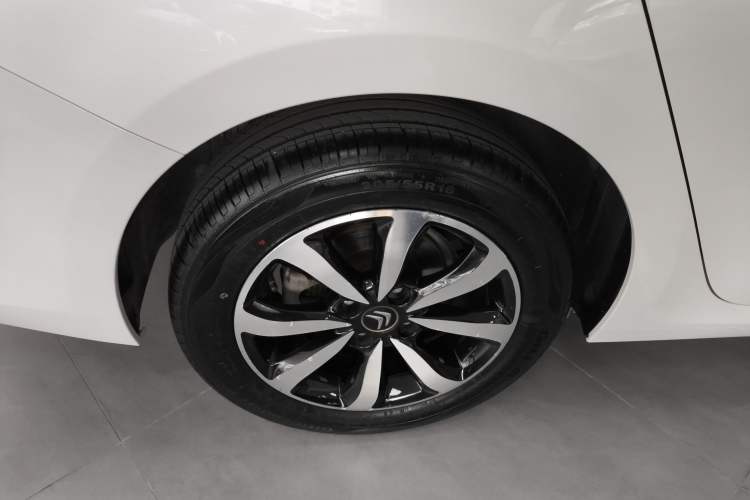 Used Citroen C4 Sega 2018 1.6L Automatic Luxury Model Exterior 8