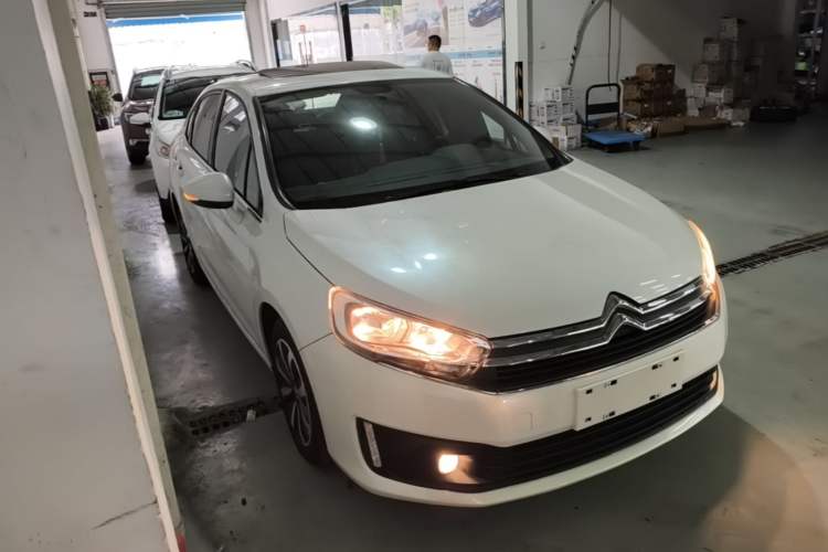Used Citroen C4 Sega 2018 1.6L Automatic Luxury Model Front Right 45 Deg
