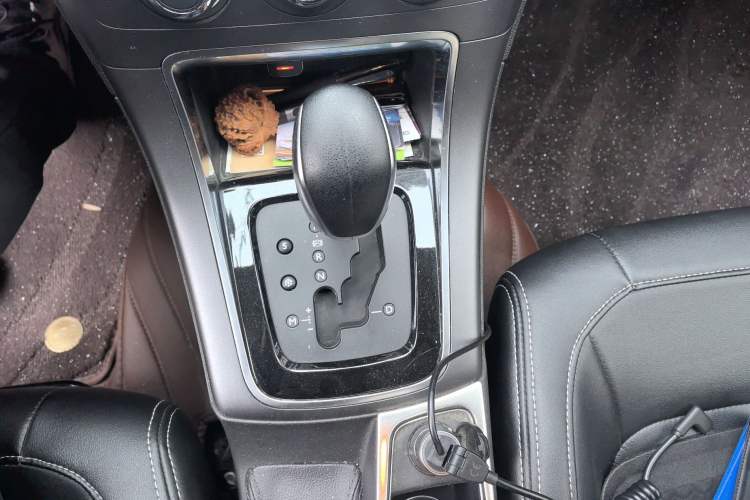 Used Citroen C4 Sega 2018 1.6L Automatic Luxury Model Gear Lever