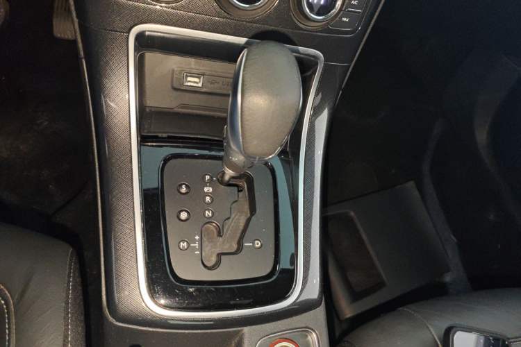 Used Citroen C4 Sega 2018 230THP Automatic Flagship Edition Gear Lever