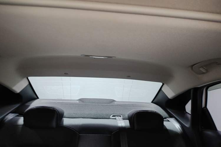 Used Citroen C4 Sega 2018 1.6L Automatic Luxury Model Headliner