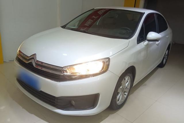 Ojetý Citroen C4 Sega 2018 1.6L Automatic Comfort Model