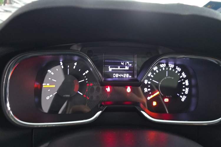 Used Citroen C4 Sega 2018 1.6L Manual Luxury Model Instrument Cluster
