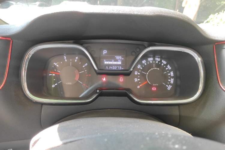 Used Citroen C4 Sega 2018 1.6L Automatic Luxury Model Instrument Cluster