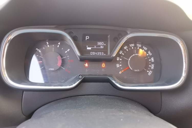 Used Citroen C4 Sega 2018 1.6L Automatic Luxury Model Instrument Cluster