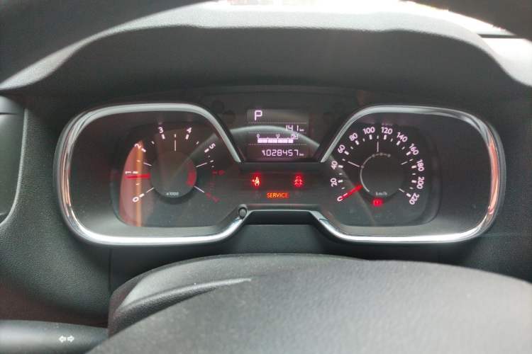 Used Citroen C4 Sega 2018 1.6L Automatic Comfort Model Instrument Cluster