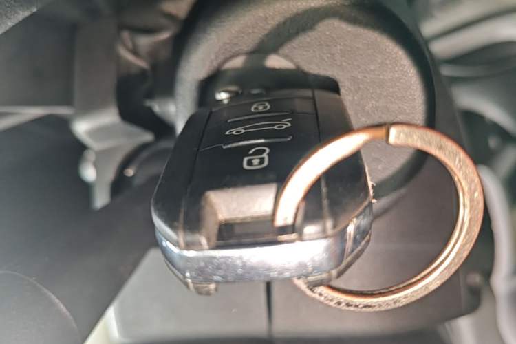Used Citroen C4 Sega 2018 1.6L Automatic Luxury Model Interior 1
