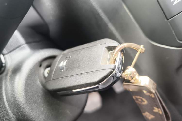 Used Citroen C4 Sega 2018 1.6L Automatic Luxury Model Interior 1