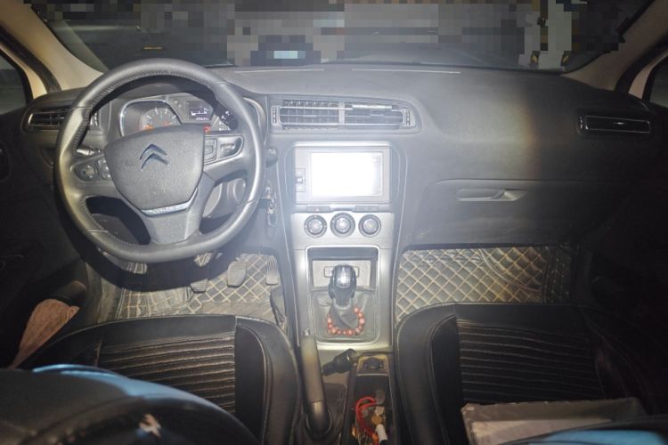 Used Citroen C4 Sega 2018 1.6L Manual Luxury Model Interior 2