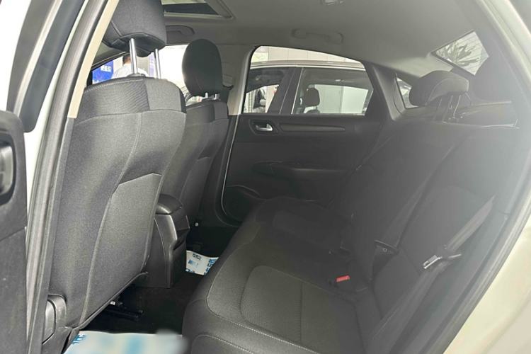 Used Citroen C4 Sega 2018 1.6L Automatic Luxury Model Interior 5