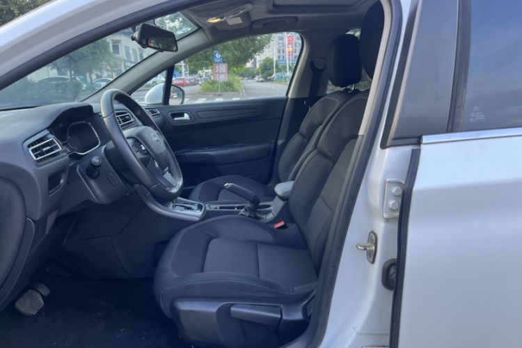 Used Citroen C4 Sega 2018 1.6L Automatic Luxury Model Interior 6