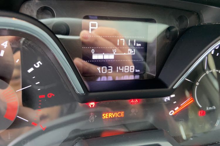 Used Citroen C4 Sega 2018 1.6L Automatic Luxury Model Interior 6