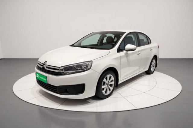 Używany Citroen C4 Sega 2018 1.6L Manual Comfort Model
