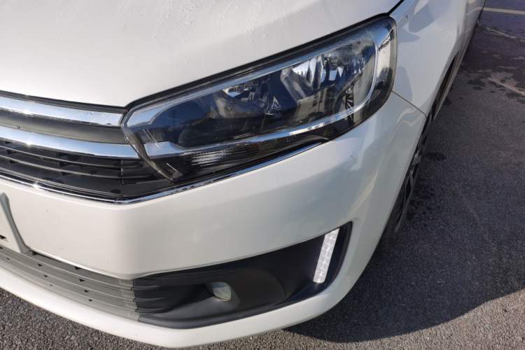 Used Citroen C4 Sega 2018 1.6L Automatic Luxury Model Left Front Headlight