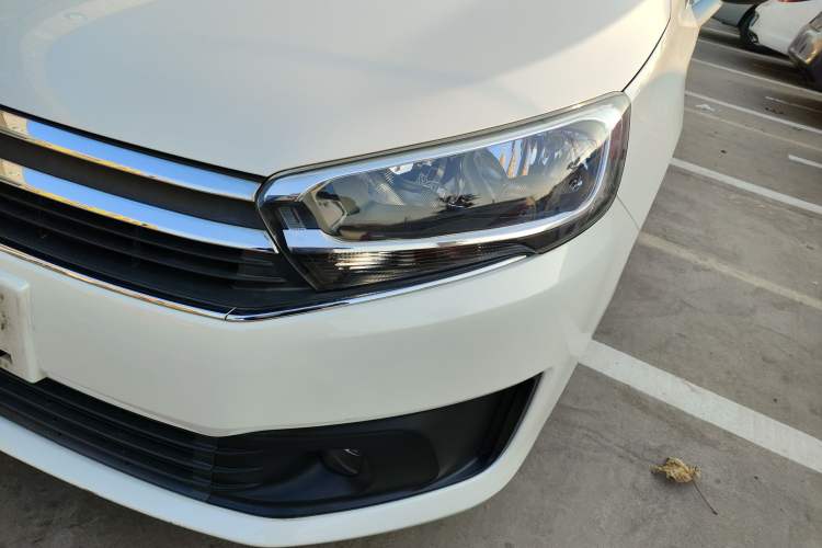 Used Citroen C4 Sega 2018 1.6L Manual Comfort Model Left Front Headlight