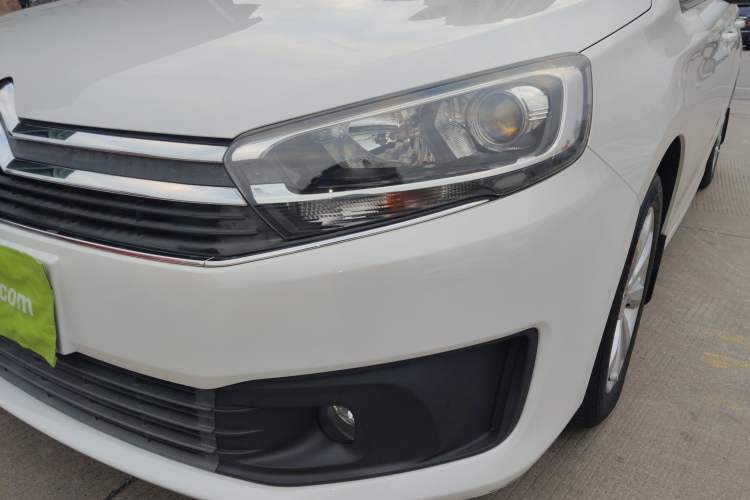 Used Citroen C4 Sega 2018 1.6L Manual Comfort Model Left Front Headlight