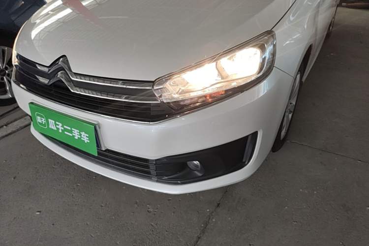 Used Citroen C4 Sega 2018 1.6L Manual Comfort Model Left Front Headlight