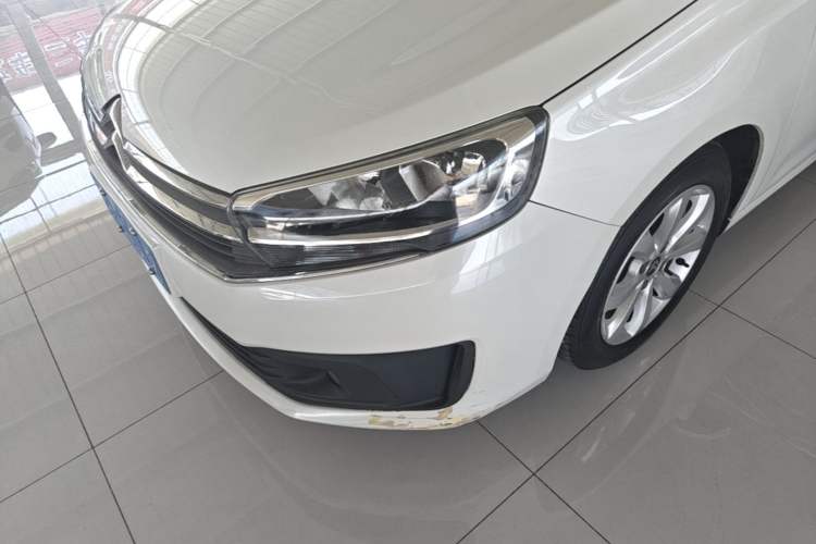 Used Citroen C4 Sega 2018 1.6L Automatic Comfort Model Left Front Headlight