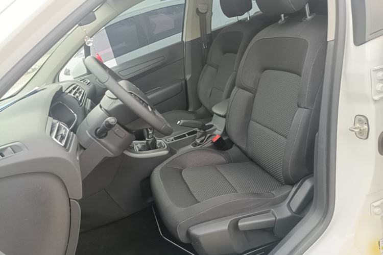 Used Citroen C4 Sega 2018 1.6L Manual Luxury Model Left Front Seat