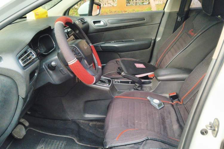 Used Citroen C4 Sega 2018 1.6L Automatic Luxury Model Left Front Seat