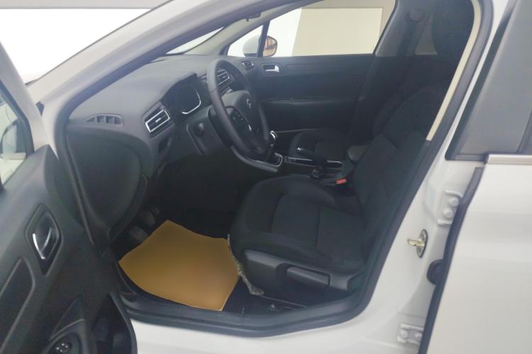 Used Citroen C4 Sega 2018 1.6L Manual Luxury Model Left Front Seat