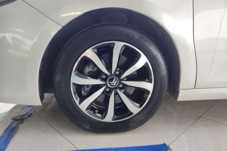 Used Citroen C4 Sega 2018 1.6L Automatic Luxury Model Left Rear Wheel Hub
