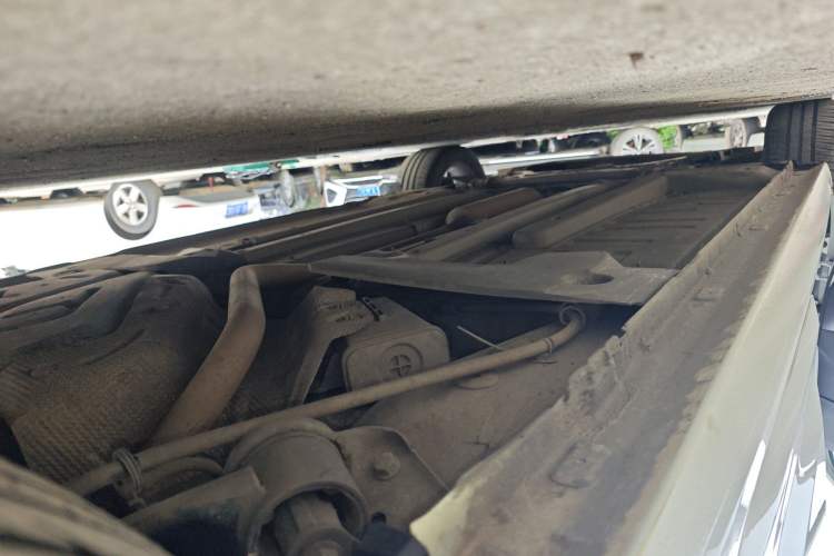 Used Citroen C4 Sega 2018 1.6L Automatic Luxury Model Left Side Sill