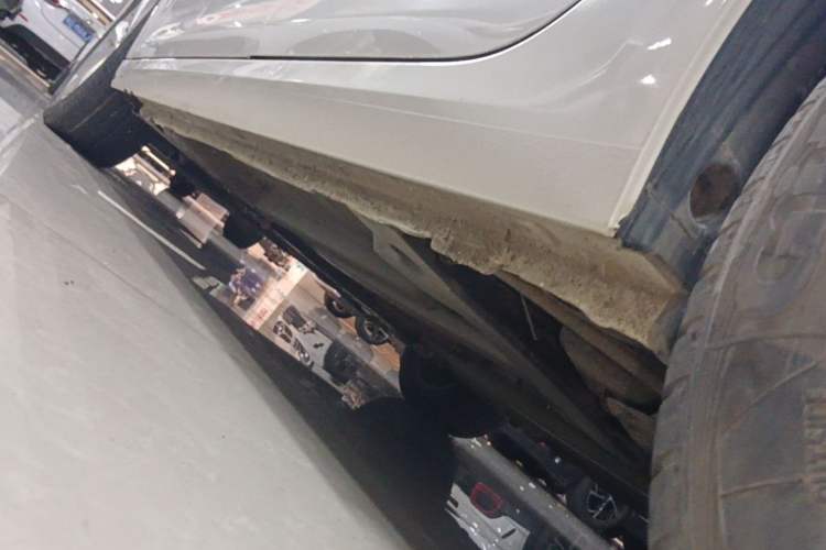 Used Citroen C4 Sega 2018 1.6L Manual Comfort Model Left Side Sill