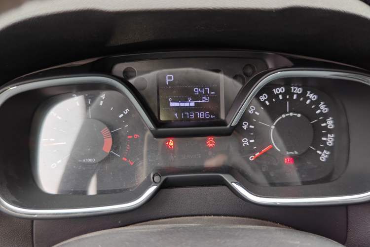 Used Citroen C4 Sega 2018 1.6L Automatic Luxury Model Odometer Close Up
