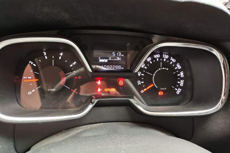 Used Citroen C4 Sega 2018 1.6L Manual Luxury Model Odometer Close Up