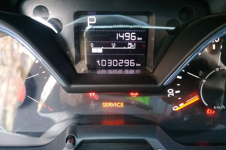 Used Citroen C4 Sega 2018 1.6L Automatic Comfort Model Odometer Close Up