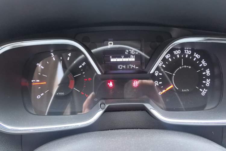 Used Citroen C4 Sega 2018 1.6L Automatic Luxury Model Odometer Close Up