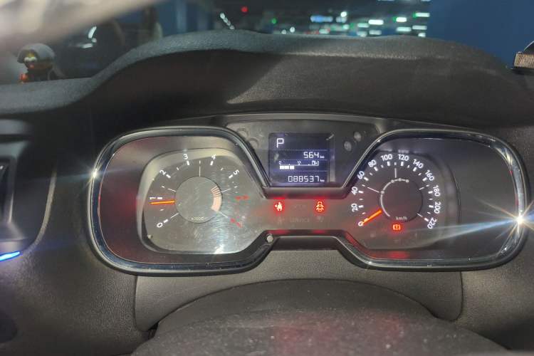 Used Citroen C4 Sega 2018 1.6L Automatic Comfort Model Odometer Close Up