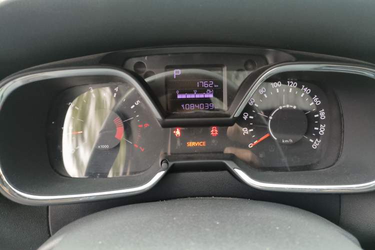 Used Citroen C4 Sega 2018 1.6L Automatic Luxury Model Odometer Close Up