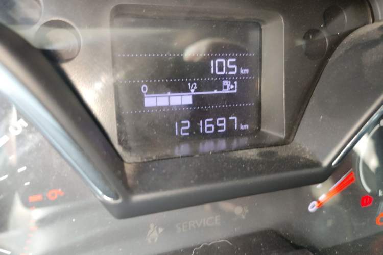 Used Citroen C4 Sega 2018 1.6L Manual Comfort Model Odometer Close Up