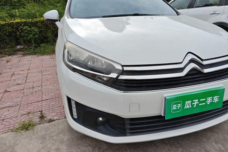 Used Citroen C4 Sega 2018 1.6L Automatic Luxury Model Right Front Headlight